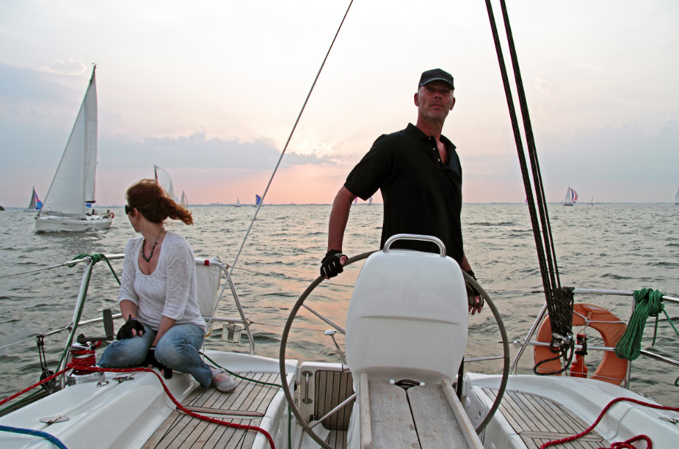 cowes week yacht charter