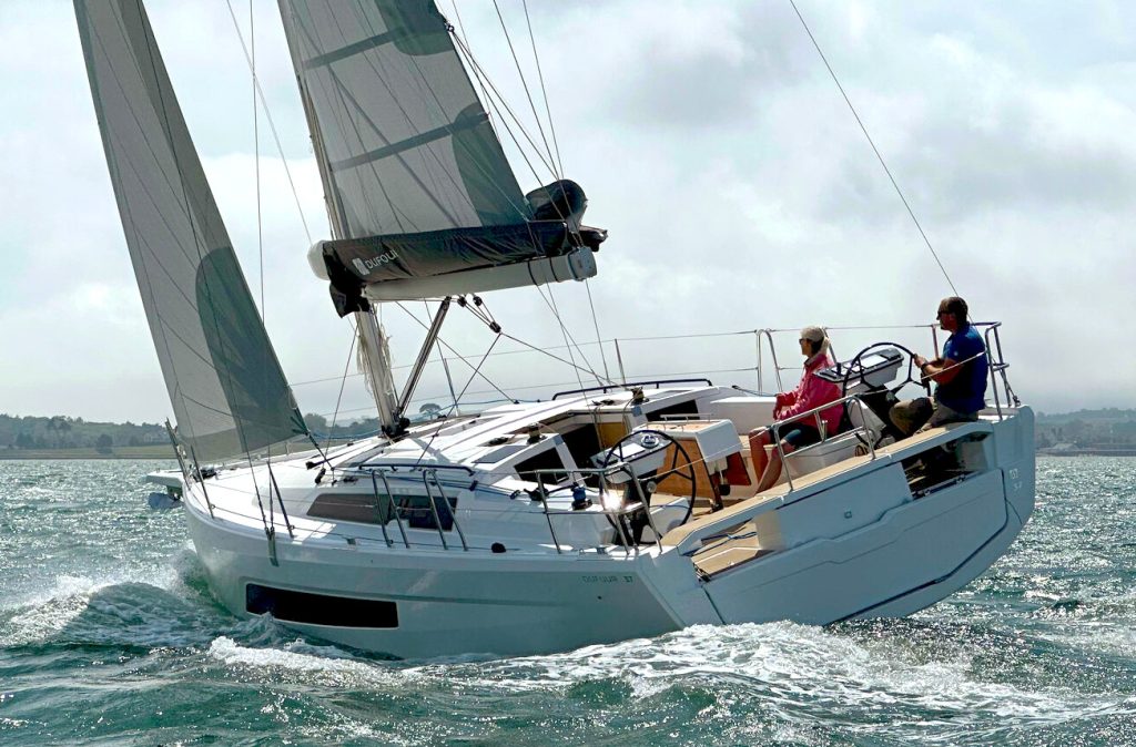 Yacht Charter Solent